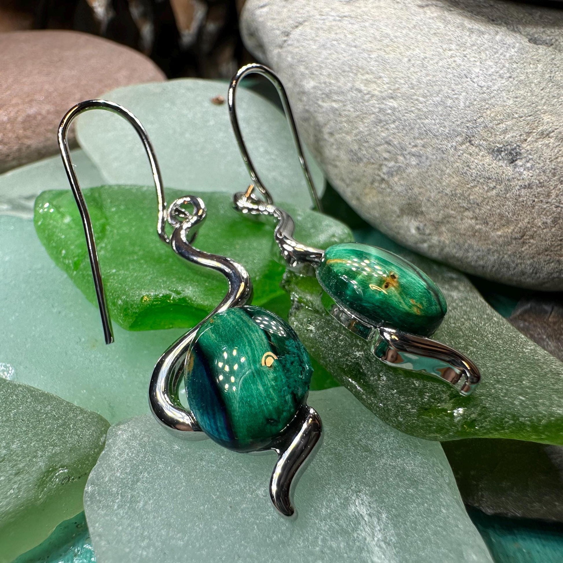 Celtic Knot Earrings, Scotland Jewelry, Heathergem Earrings, Outlander Jewelry, Celtic Jewelry, Irish Jewelry, Wiccan Jewelry, Heather Gem