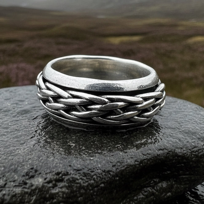 Celtic Ring, Irish Wedding Ring, Silver Scottish Ring, Large Irish Ring, Promise Ring, Anniversary Gift, Wedding Band, Spinner Ring