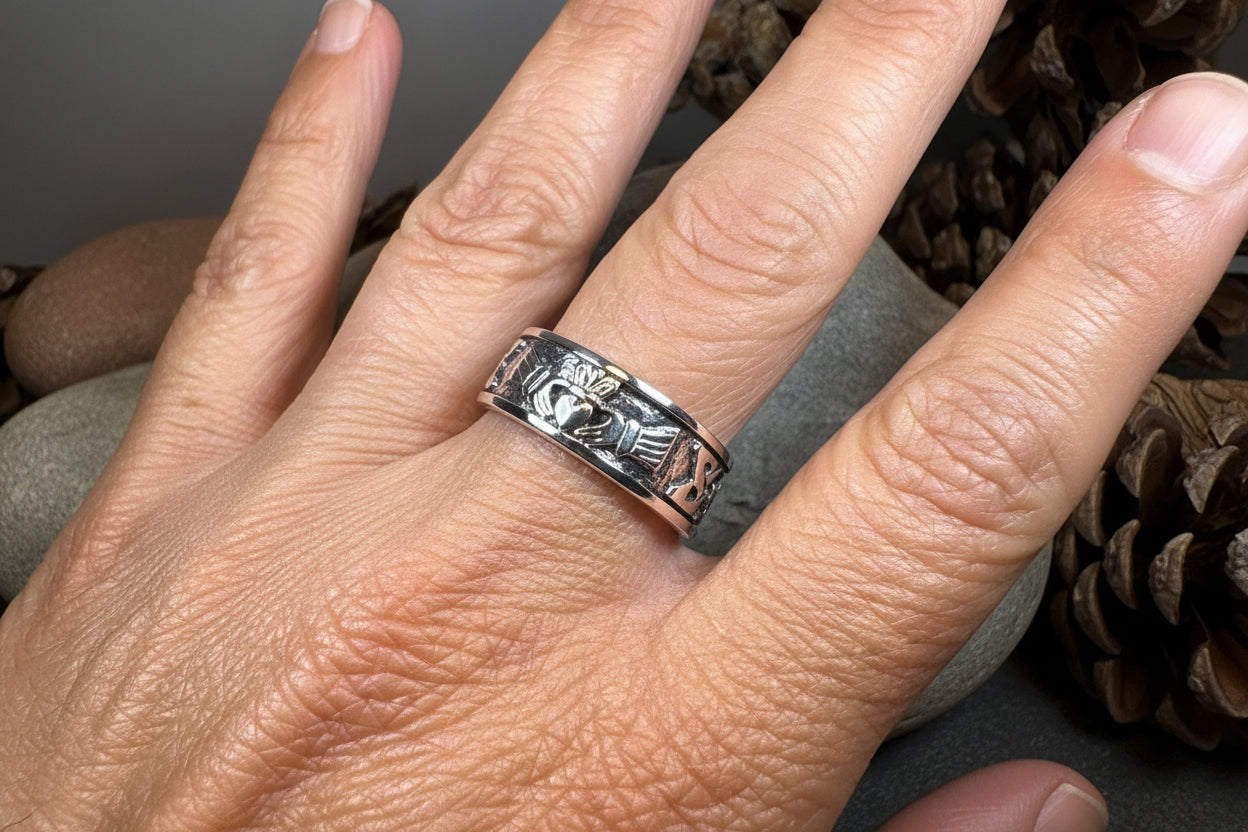 Gu Là Luain Celtic Claddagh Ring — view 5