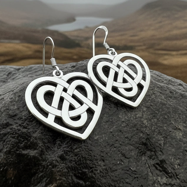 Gràidhear Celtic Heart Earrings in silver