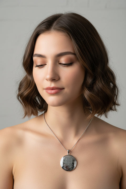 Load image into Gallery viewer, Archangel Uriel Sigil Pendant, Angel Necklace, Spiritual Jewelry, Kabbalah Necklace, Guardian Angel Seal, Recovery Gift, Protection Charm
