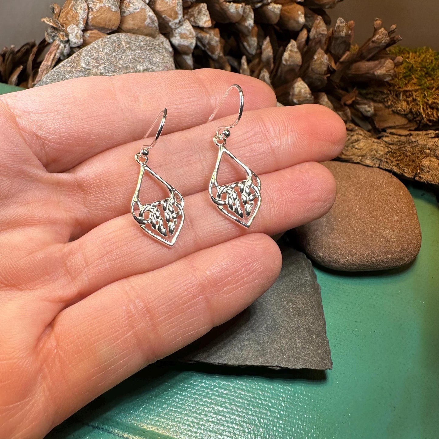 Celtic Earrings, Scottish Earrings, Irish Jewelry, Ireland Gift, Scotland Jewelry, Mom Gift, Celtic Knot, Scottish Jewelry, Norse Jewelry