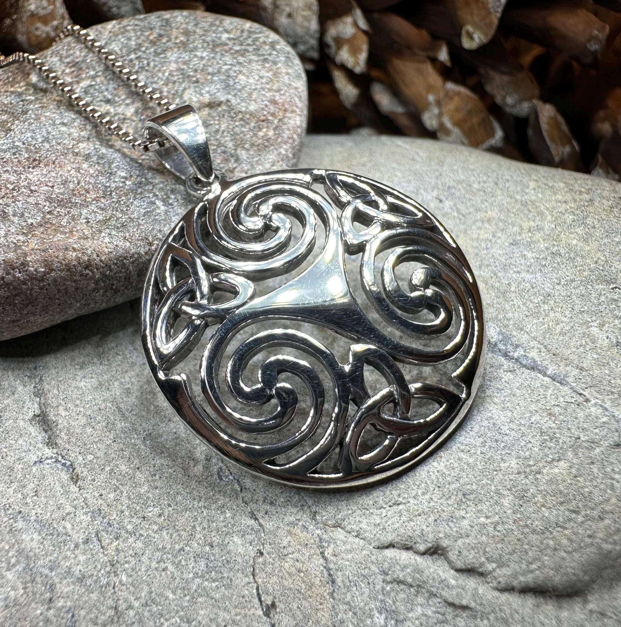 Loughcrew Celtic Spiral Necklace – Celtic Crystal Design Jewelry