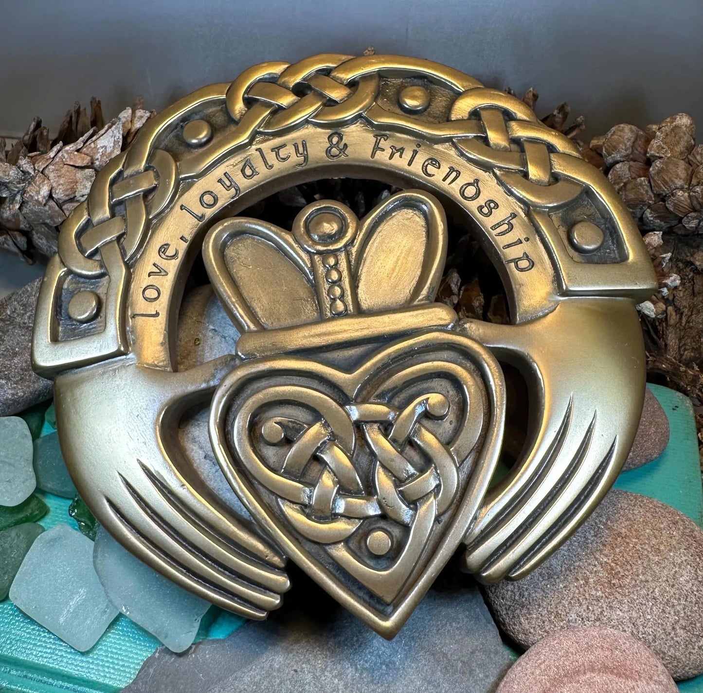 Irish Cladagh Wall Plaque — view 2