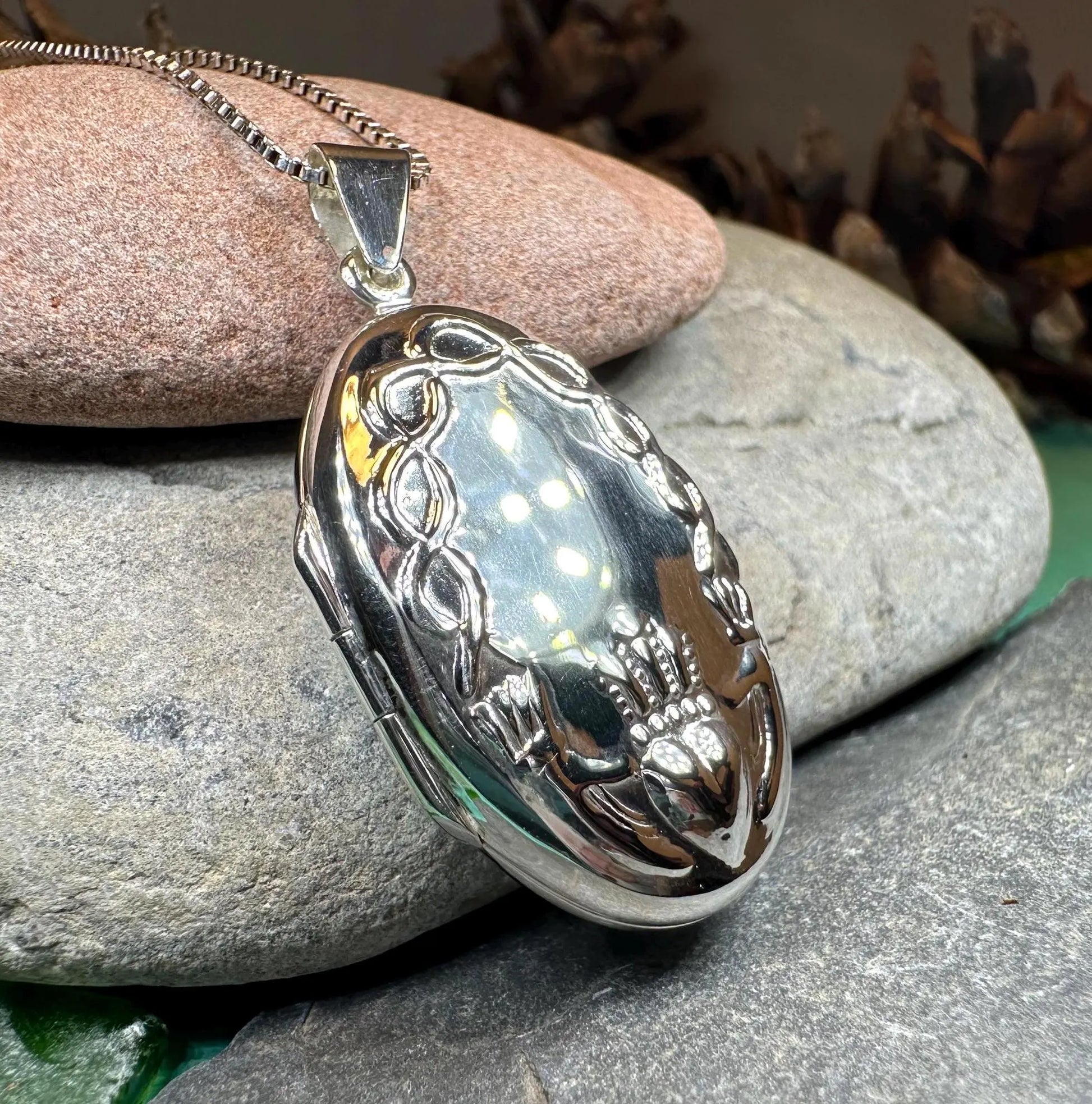 Oval Claddagh Locket Necklace in Sterling Silver — view 4