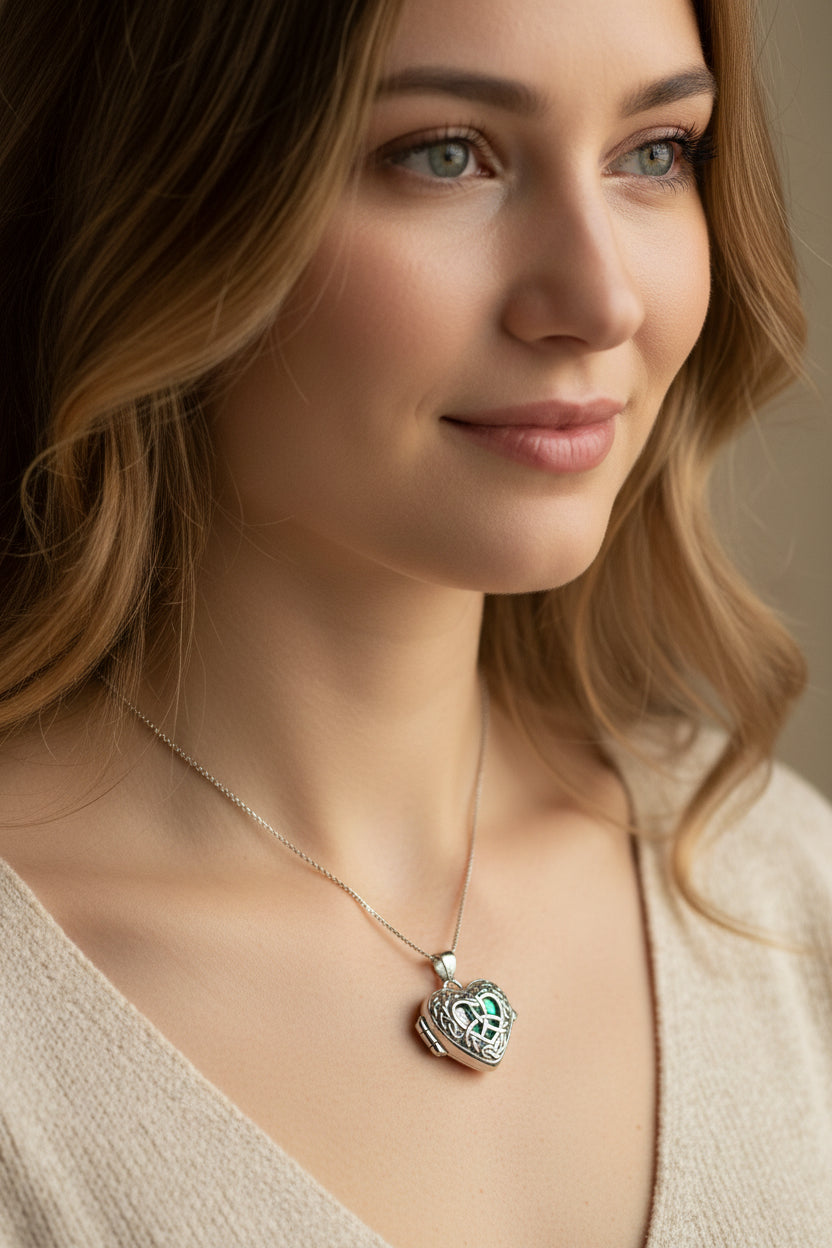 Trinity Knot Locket Necklace, Celtic Heart Pendant, Irish Jewerly, Celtic Jewelry, Anniversary Gift, Locket Necklace, Wiccan Jewelry