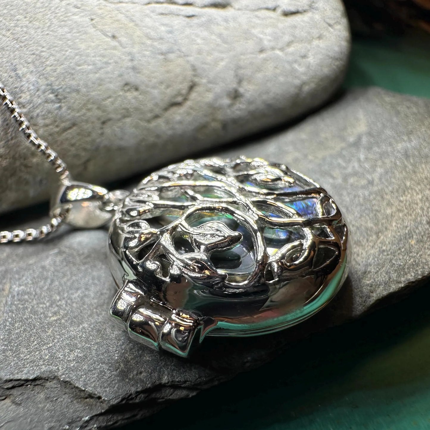 Ceangailte Celtic Tree Locket Necklace — view 7