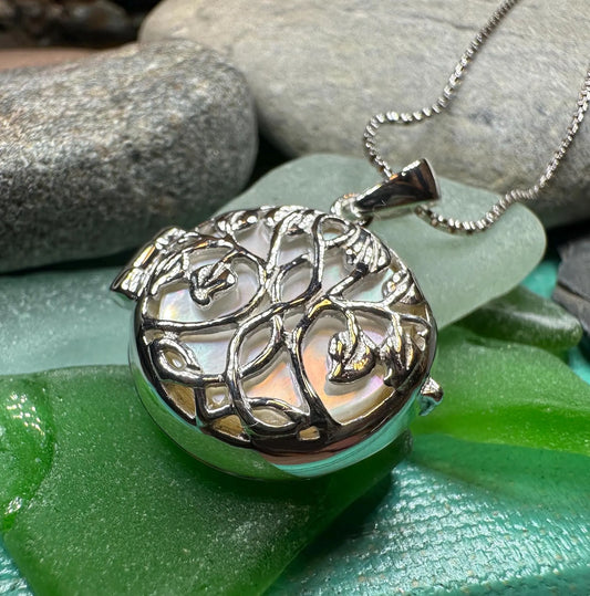 Ceangailte Celtic Tree Locket Necklace — view 3