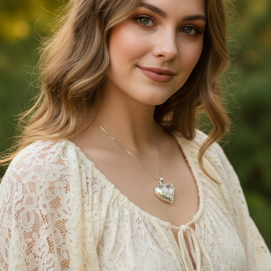 Thistle Necklace, Scottish Pendant, Silver Scotland Jewelry, Outlander Jewelry, Wife Gift, Friendship Gift, Nature Jewelry, Anniversary Gift