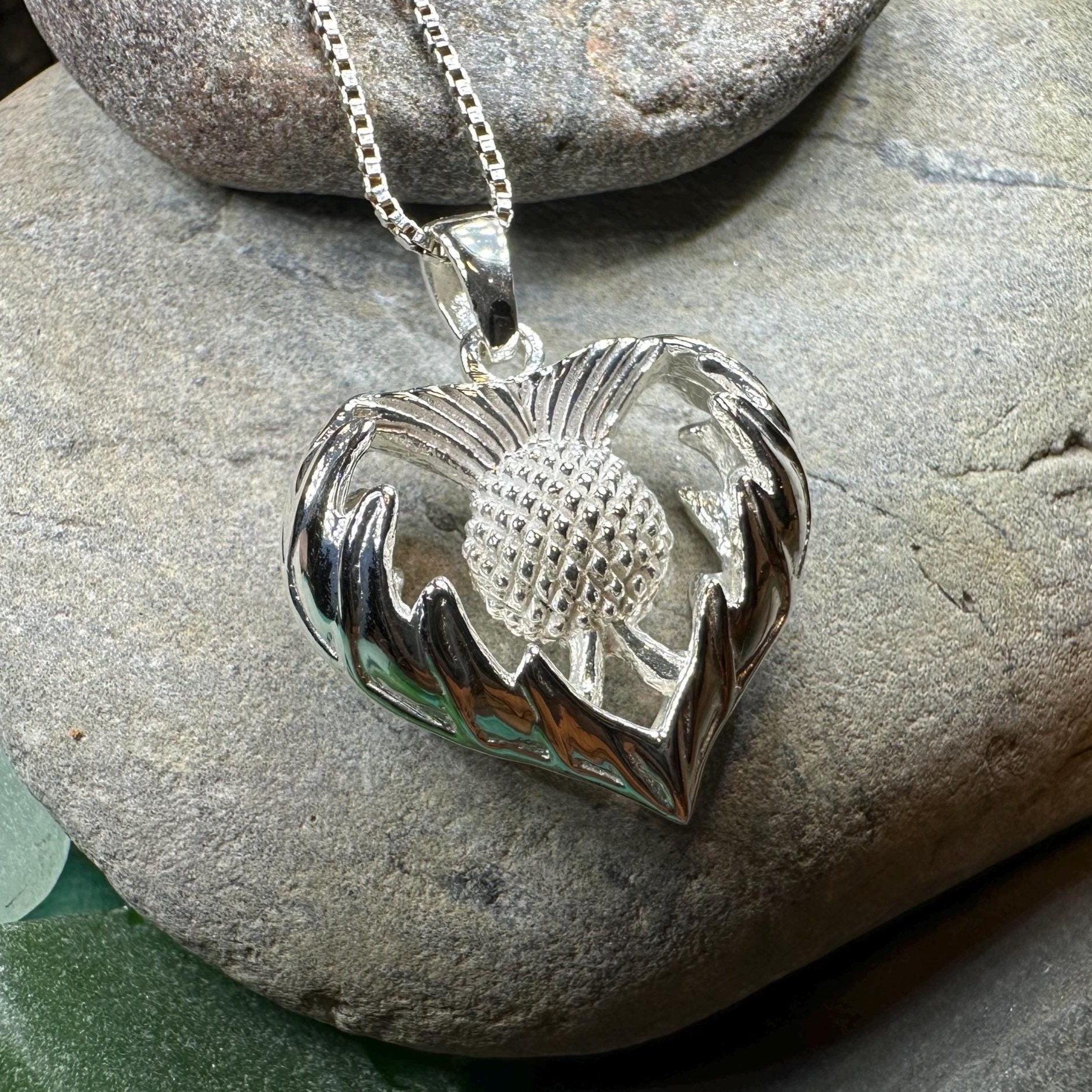 Thistle Necklace, Scottish Pendant, Silver Scotland Jewelry, Outlander Jewelry, Wife Gift, Friendship Gift, Nature Jewelry, Anniversary Gift