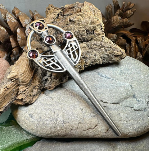 Load image into Gallery viewer, Penannular Celtic Kilt Pin - Handmade in Scotland
