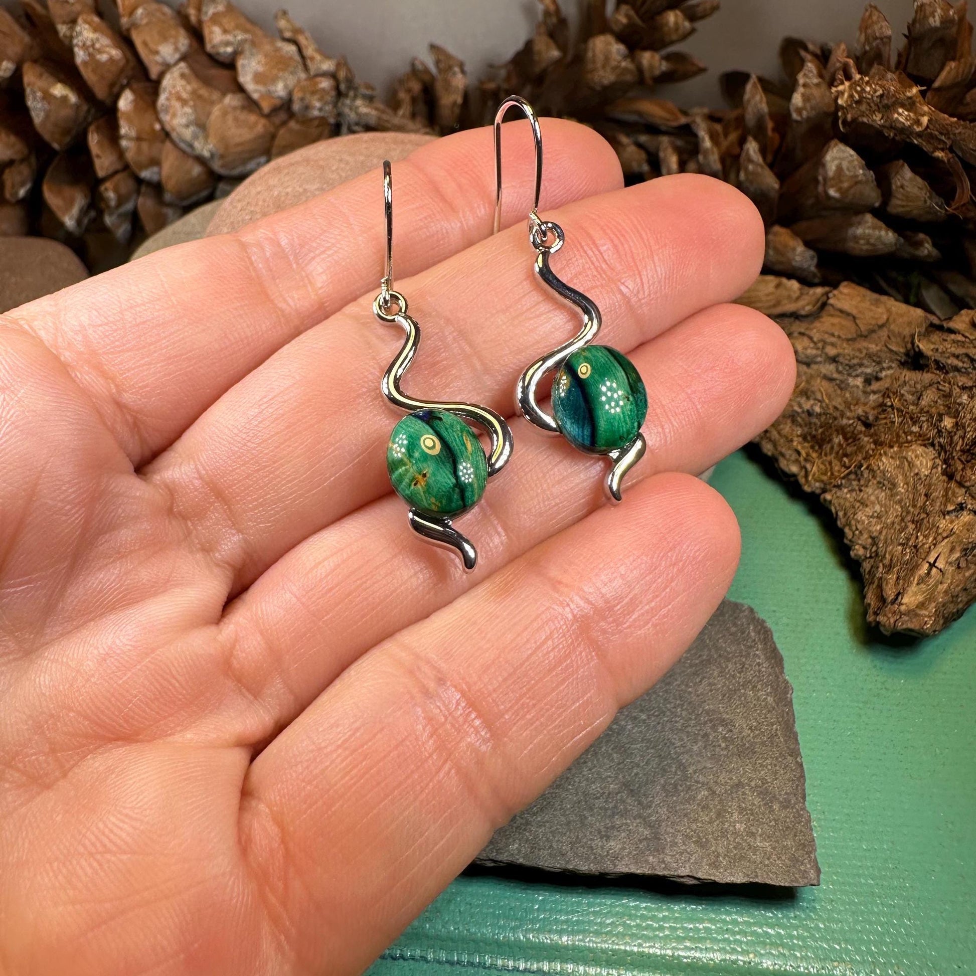 Celtic Knot Earrings, Scotland Jewelry, Heathergem Earrings, Outlander Jewelry, Celtic Jewelry, Irish Jewelry, Wiccan Jewelry, Heather Gem