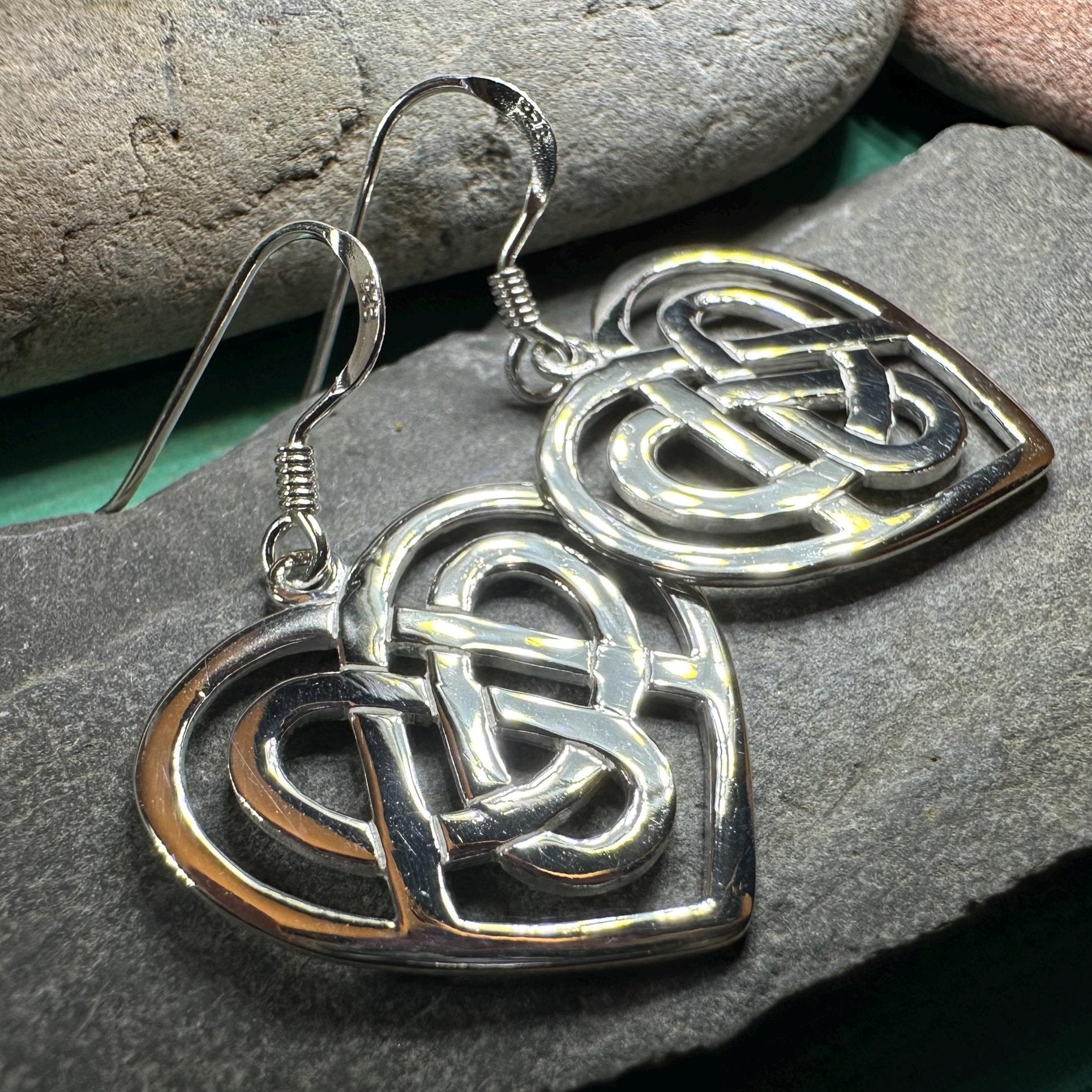 Gràidhear Celtic Heart Earrings — view 5