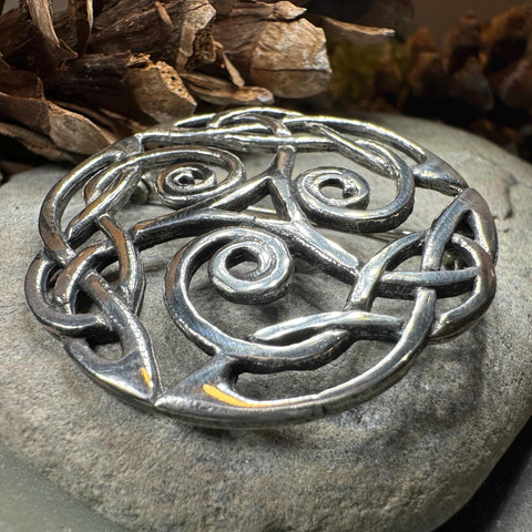 Load image into Gallery viewer, Celtic Knot Brooch, Celtic Jewelry, Irish Jewelry, Scotland Brooch, Celtic Brooch, Anniversary Gift, Celtic Knot Pin, Ireland Gift, Norse
