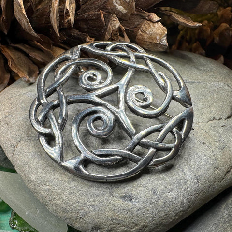 Load image into Gallery viewer, Celtic Knot Brooch, Celtic Jewelry, Irish Jewelry, Scotland Brooch, Celtic Brooch, Anniversary Gift, Celtic Knot Pin, Ireland Gift, Norse
