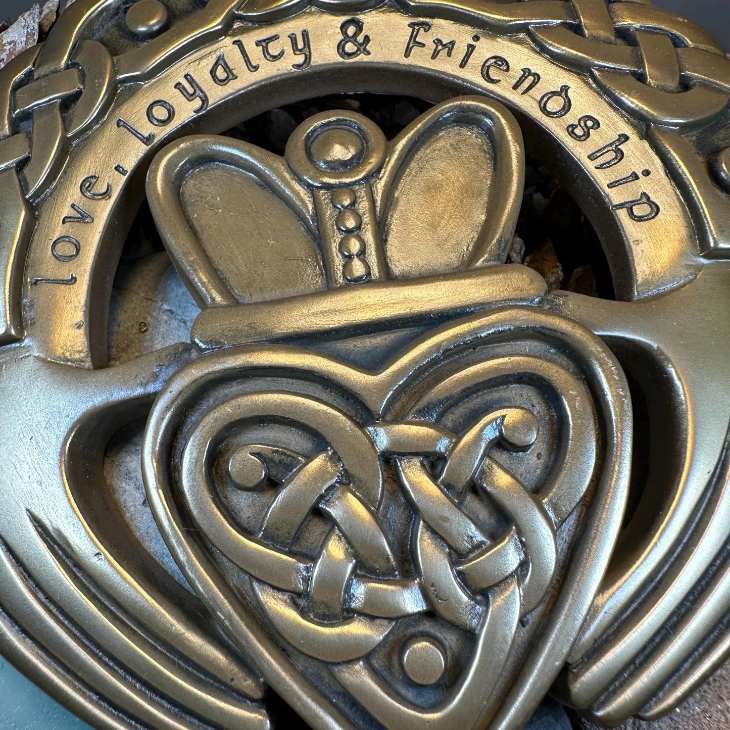 Irish Cladagh Wall Plaque — view 5