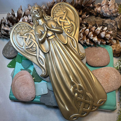 Load image into Gallery viewer, Celtic Angel Wall Plaque
