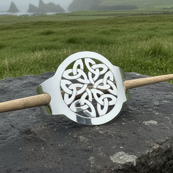Elegant Trinity Knot Hair Slide - Celtic Crystal Design Jewelry — view 4