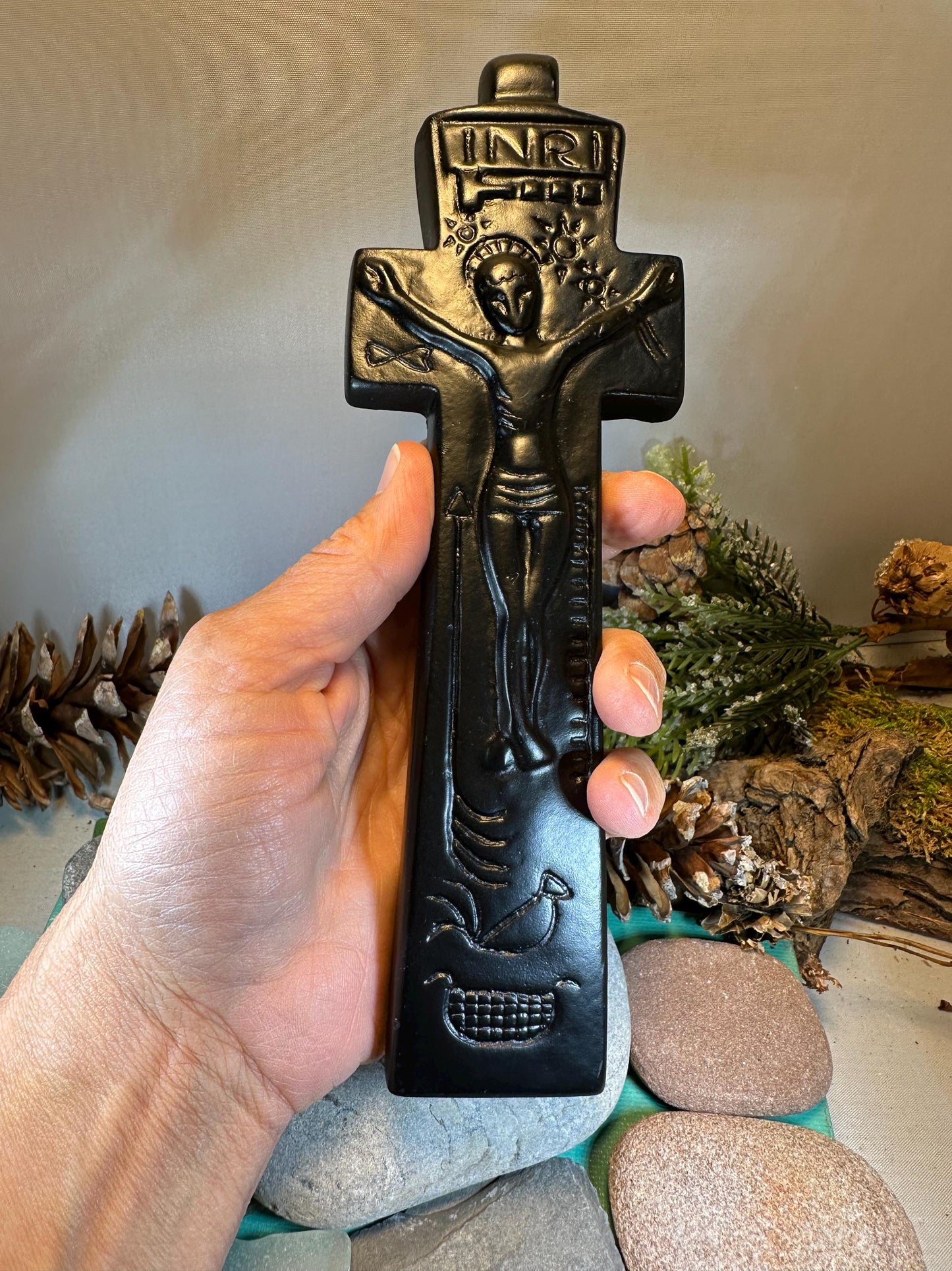 Celtic Cross, Turf High Cross, Irish Cross Statue, Ireland Crucifix Gift, Irish Turf, Housewarming Gift, New Home Gift, Confirmation