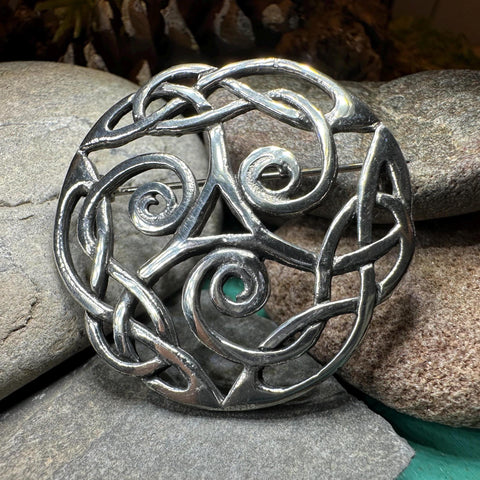 Load image into Gallery viewer, Celtic Knot Brooch, Celtic Jewelry, Irish Jewelry, Scotland Brooch, Celtic Brooch, Anniversary Gift, Celtic Knot Pin, Ireland Gift, Norse
