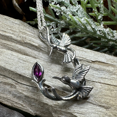 Load image into Gallery viewer, Celtic Hummingbird Necklace
