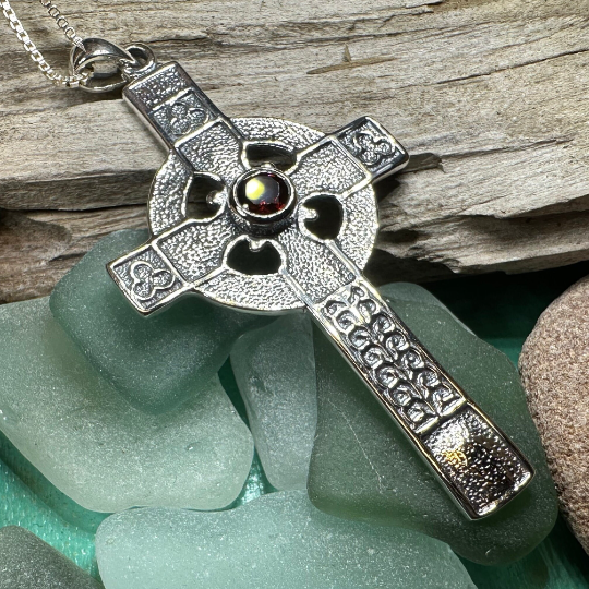 Gibrian Celtic Cross Necklace in Sterling Silver — view 6