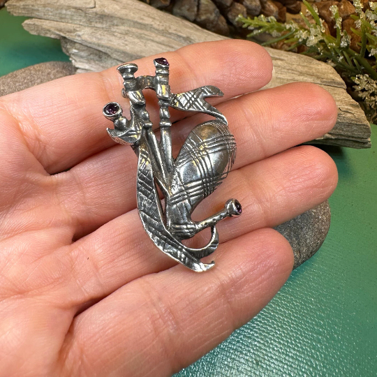 Bagpipes Crystal Brooch — view 6