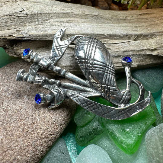 Bagpipes Crystal Brooch — view 9