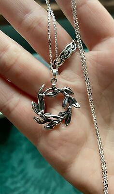 Mistletoe Wreath Necklace — view 10