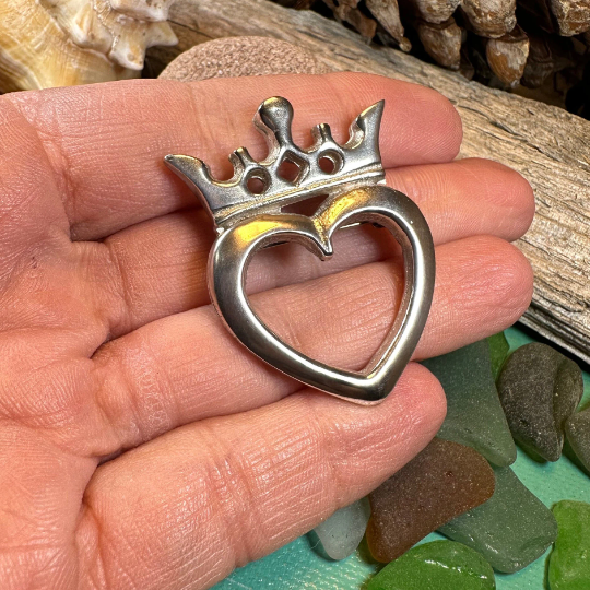 Royal Mile Luckenbooth Brooch - Handmade in Scotland — view 6