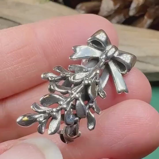 Mistletoe Brooch, Celtic Jewelry, Leaf Jewelry, Ireland Gift, Irish Jewelry, Scotland Jewelry, Silver Anniversary Gift, Graduation Gift