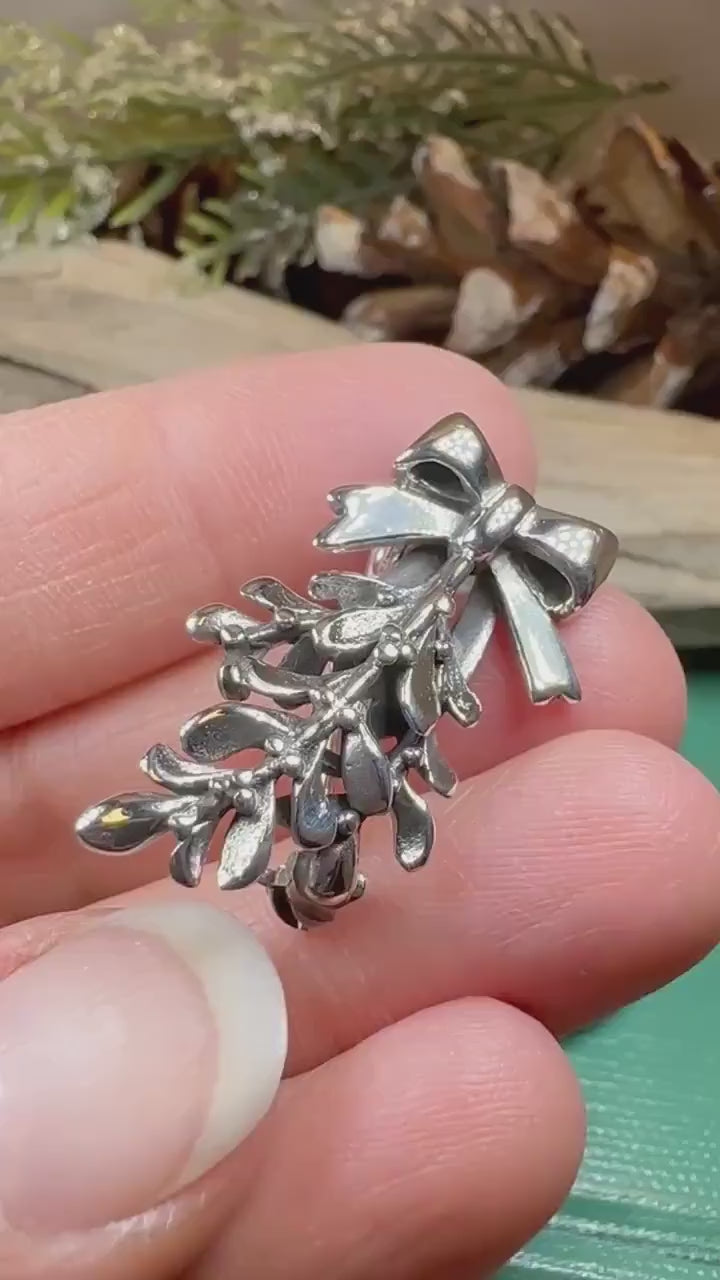 Mistletoe Brooch, Celtic Jewelry, Leaf Jewelry, Ireland Gift, Irish Jewelry, Scotland Jewelry, Silver Anniversary Gift, Graduation Gift
