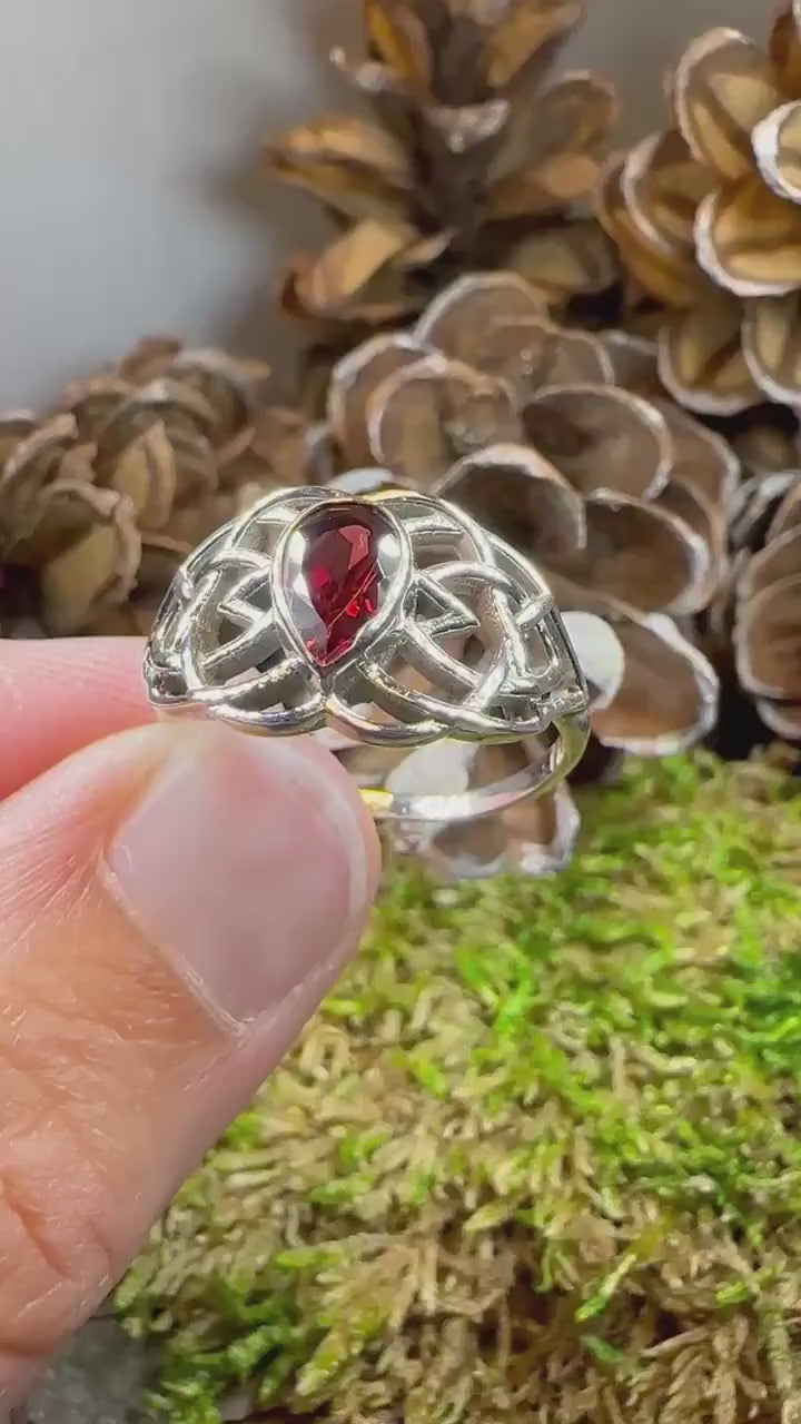 Celtic Knot Ring, Celtic Jewelry, Irish Jewelry, Promise Ring, Ireland Ring, Scottish Statement Ring, Anniversary Gift, Scotland Jewelry