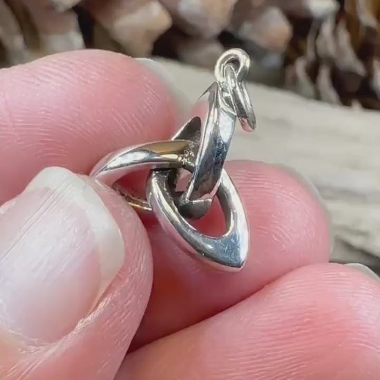 Trinity Knot Necklace, Celtic Necklace, Irish Pendant, Scottish Necklace, Mom Gift, Anniversary Gift, Celtic Knot Jewelry, Triquetra Pendant