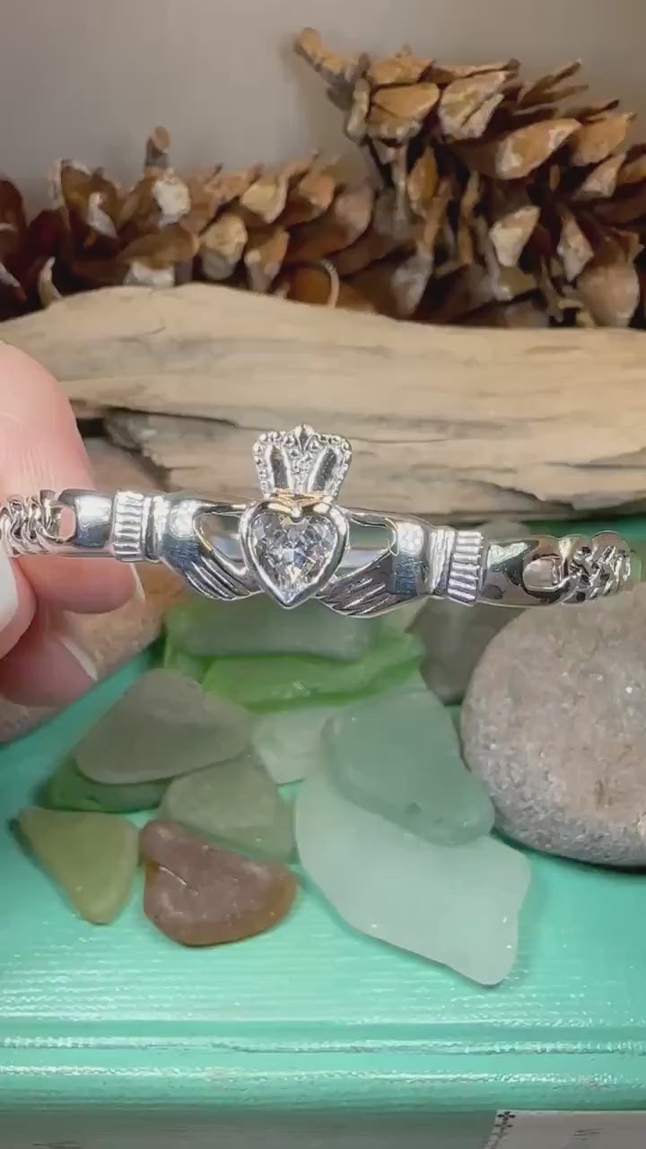 Claddagh Bracelet, Celtic Jewelry, Irish Jewelry, Ireland Gift, Bride Jewelry, Bangle Bracelet, Girlfriend Gift, Wife Gift, Anniversary Gift