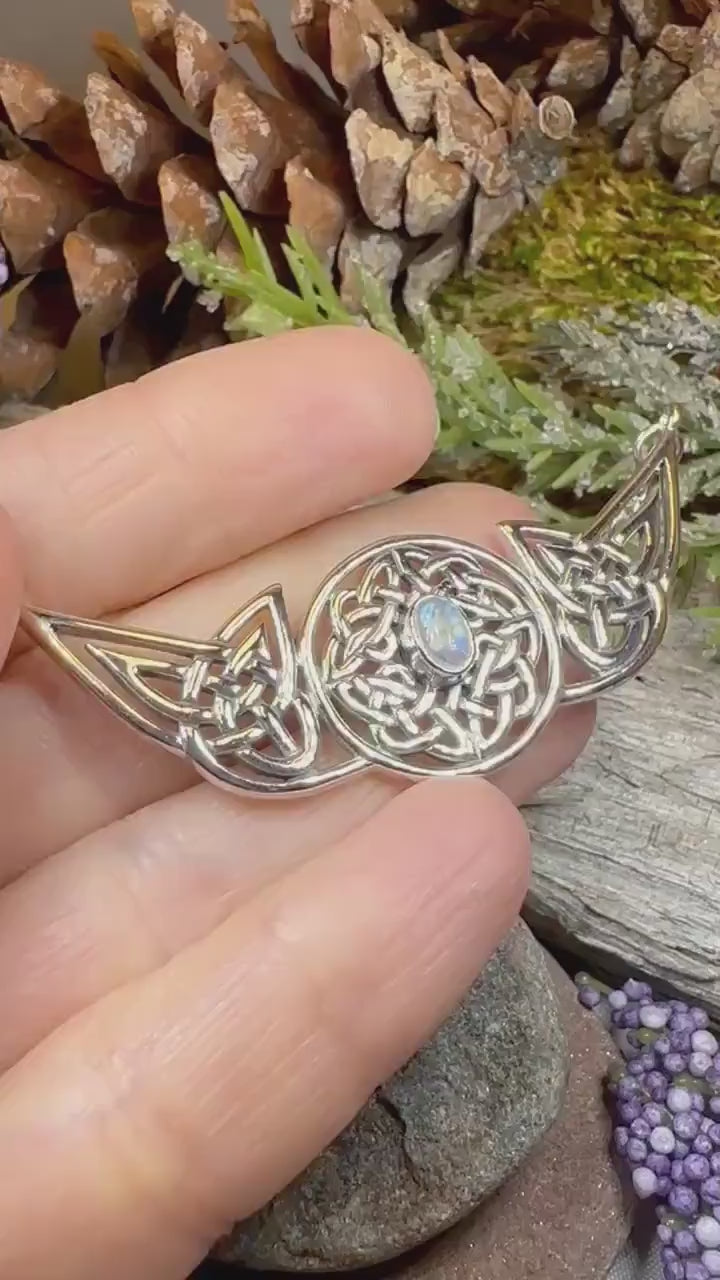 Wheel of Life Necklace, Celtic Necklace, Irish Jewelry, Celtic Family Knot Jewelry, Scotland Jewelry, Mom Gift, Anniversary Gift, Wife Gift
