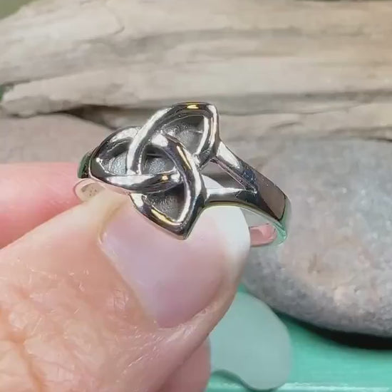 Trinity Knot Ring, Celtic Jewelry, Irish Jewelry, Celtic Knot Jewelry, Irish Ring, Irish Dance Gift, Anniversary Gift, Pagan Jewelry, Wiccan