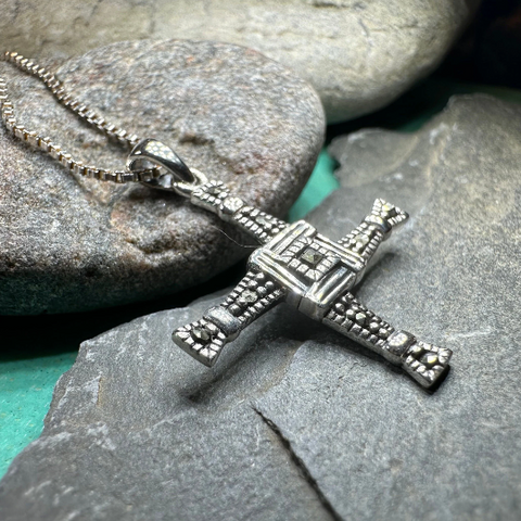 Load image into Gallery viewer, Marcasite Irish Saint Brigid's Cross Necklace
