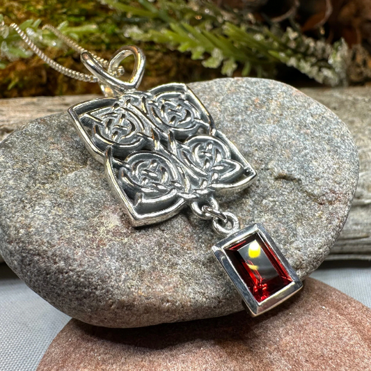Neve Celtic Knot Necklace — view 4
