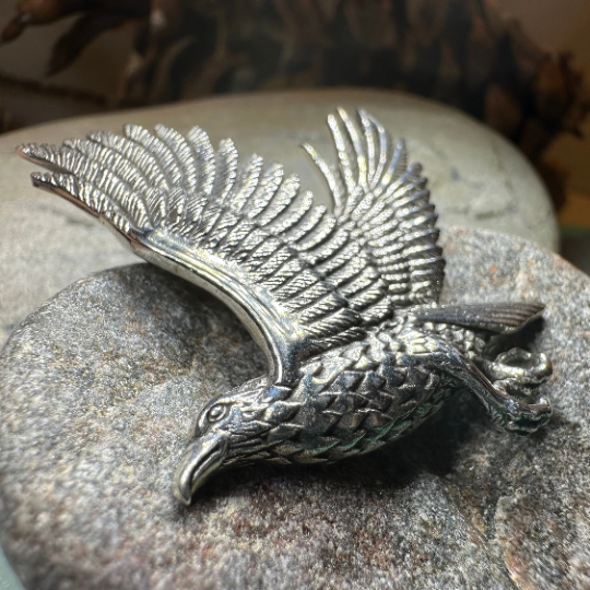 Eagle in Flight Necklace in Sterling Silver