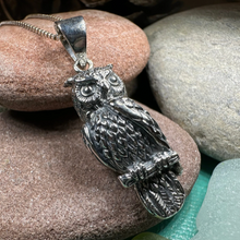 Load image into Gallery viewer, Watchful Owl Necklace
