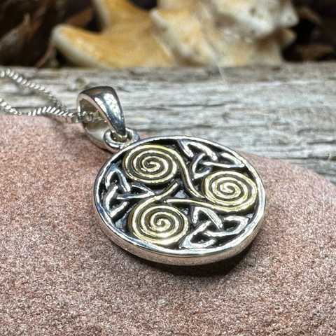 Load image into Gallery viewer, Sorcha Spiral Necklace
