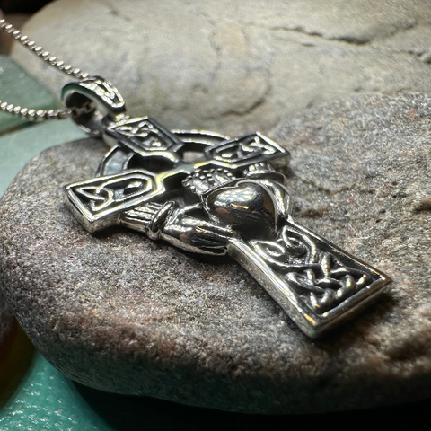 Load image into Gallery viewer, Galway Irish Claddagh Cross Necklace in Sterling Silver
