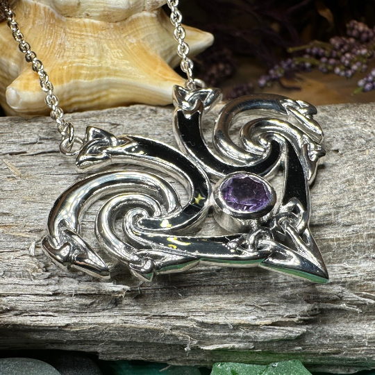Marsaili Trinity Knot Necklace in sterling silver