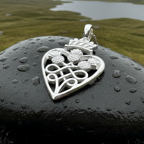 Load image into Gallery viewer, Luckenbooth Thistle Necklace

