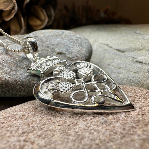 Load image into Gallery viewer, Luckenbooth Thistle Necklace
