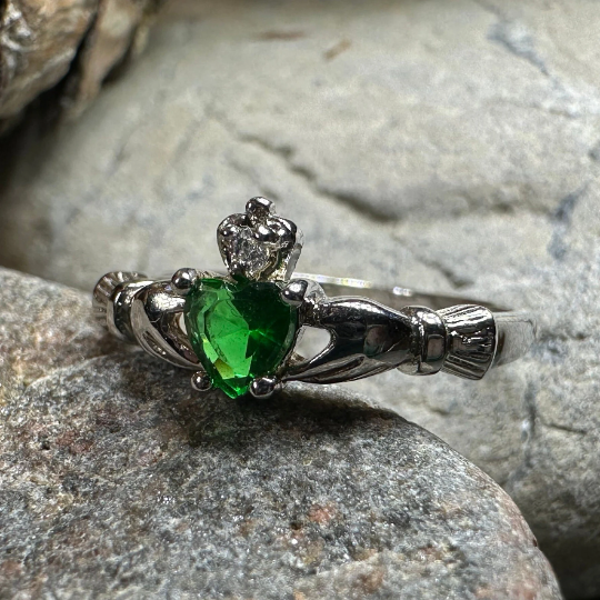 Dalkey Petite Claddagh Ring in sterling silver
