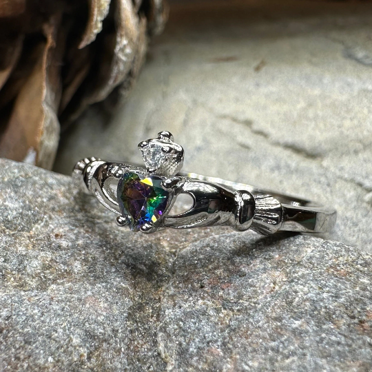 Dalkey Petite Claddagh Ring — view 5