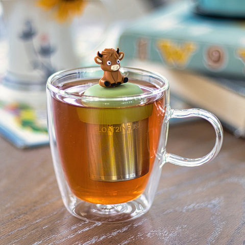 Load image into Gallery viewer, Floating Baby Highland Cow Tea Infuser - Cute Animal Tea Infuser for Loose Leaf Tea
