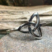 Load image into Gallery viewer, Echo Trinity Knot Ring
